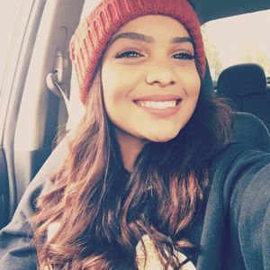 Meet your Posher, Vanessa